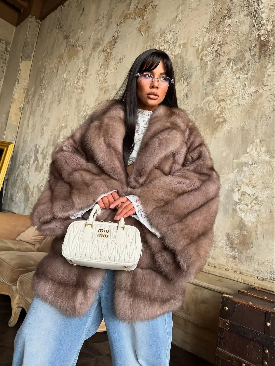 Women'S 2025 Elegant Fake Fur Jacket Fashion Winter New Sleeve Bell Lapel Long Sleeve Coat Luxury Daily High Street Lady Outwear